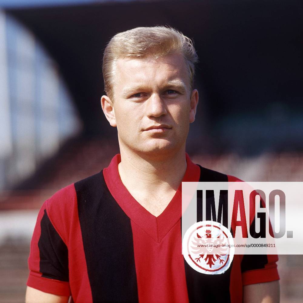 Lothar Schämer Eintracht Frankfurt Fußball 1 BL Herren Saison 1966