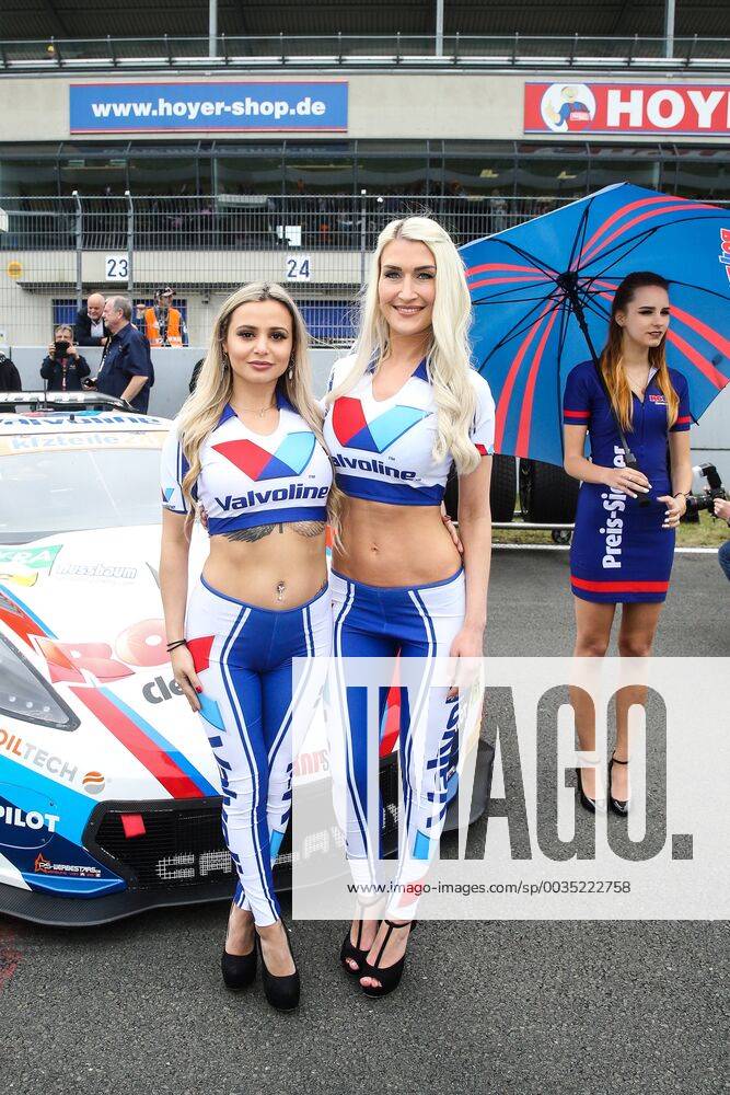 Grid Girls Adac Gt Masters Race In The Motorsport Arena