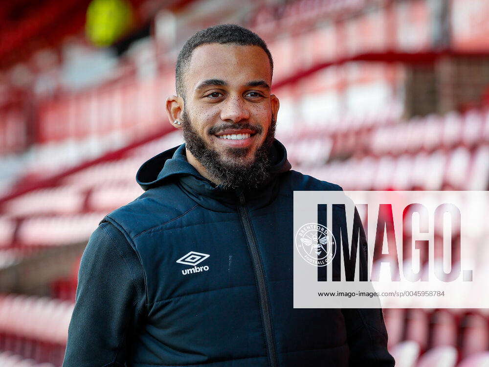 Brentford V Stoke City FA Cup Bryan Mbeumo Of Brentford Arriving Prior