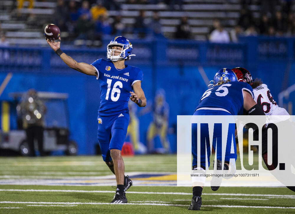 October 15 2021 San Jose CA USA San Jose State Quarterback Nick Nash