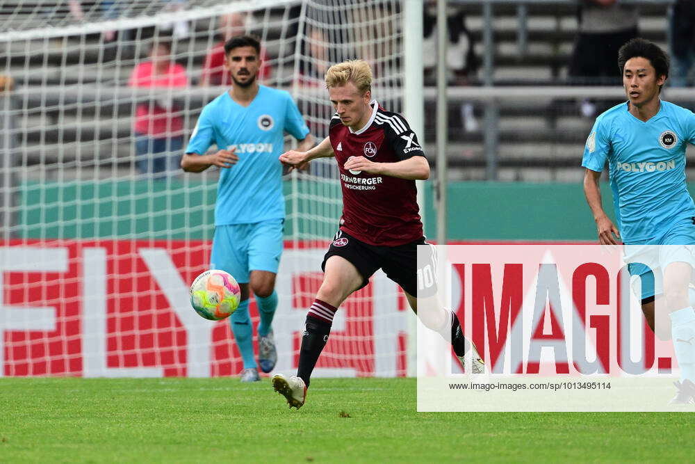 Mats Moeller Daehli 10 Nuernberg 1 FC Kaan Marienborn Vs 1 FC