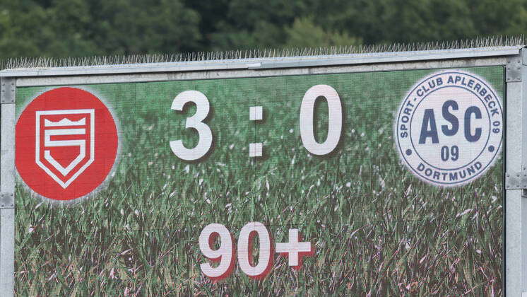 The Scoreboard Shows The Final Score Of Football Oberliga Westfalen