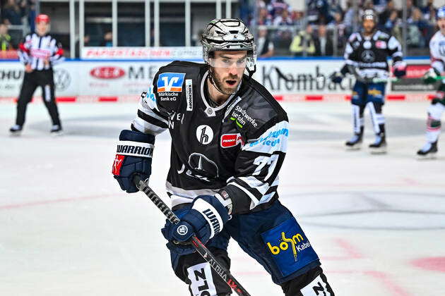 Tim Bender Iserlohn Roosters Iserlohn Roosters Vs Fischtown