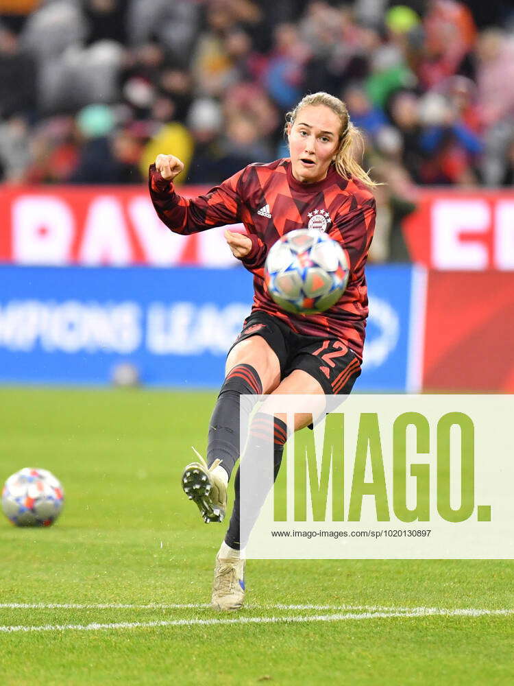 Sydney Lohmann Fc Bayern Munich In Action During The Uefa Womens