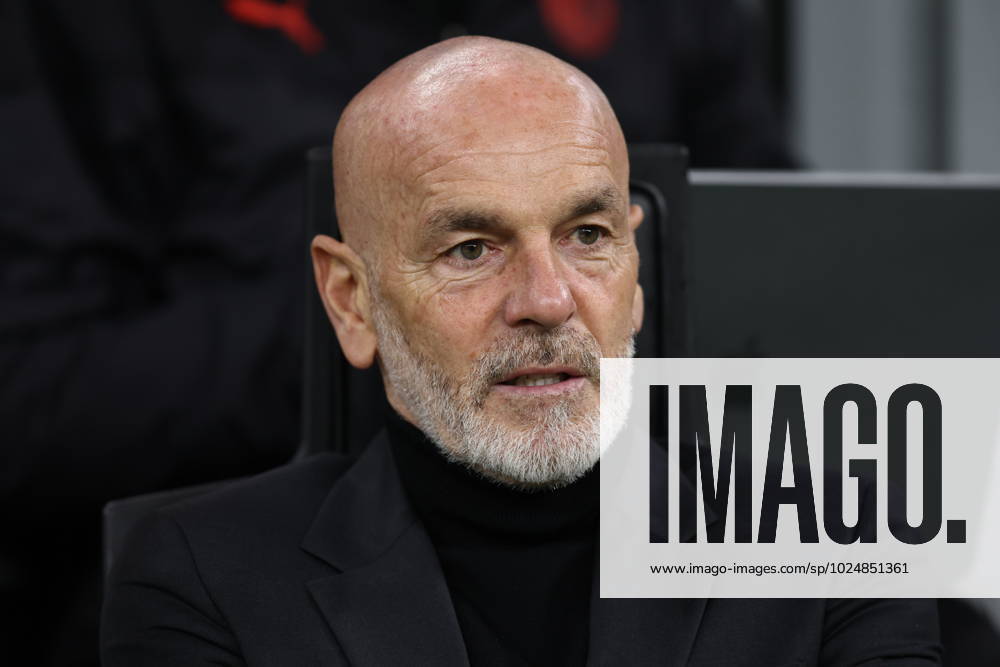 Ac Milan Atalanta Bc Stefano Pioli Head Coach Of Ac Milan Looks On