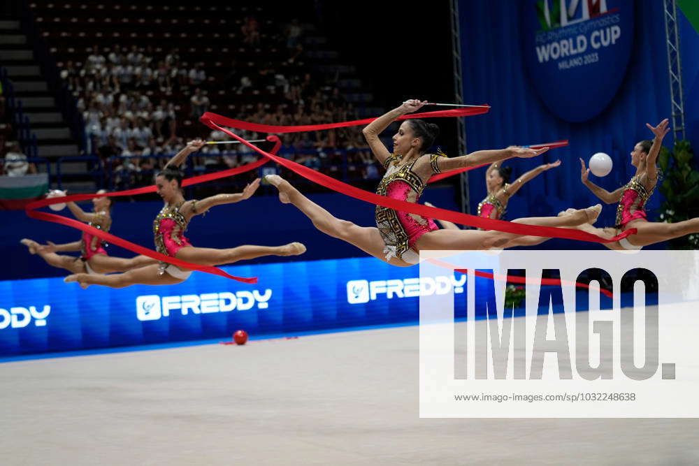 Group Ita Fig Rhythmic Gymnastics Rhythmische Sportgymnastik Rsg