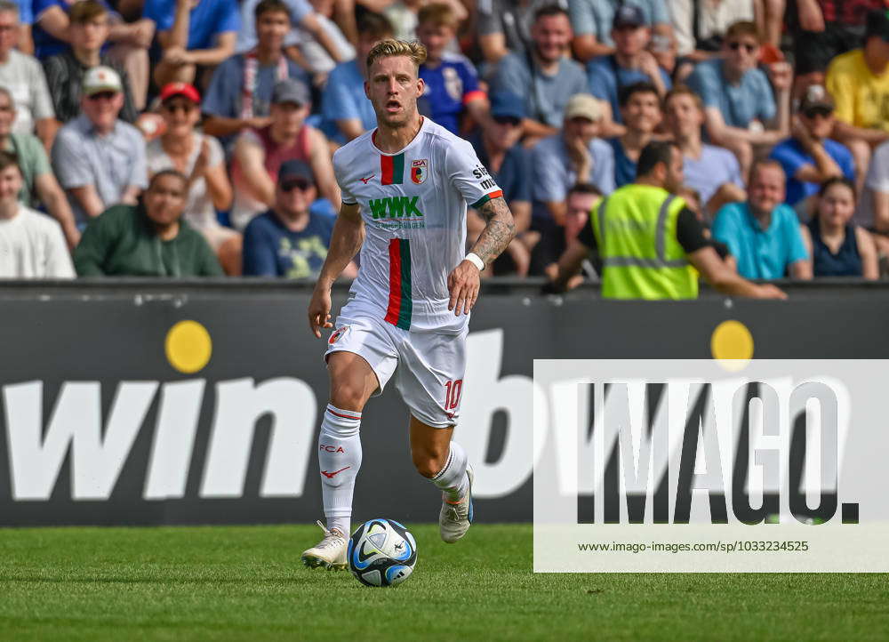 Arne Maier FC Augsburg 10 GER SpVgg Unterhaching Vs FC Augsburg