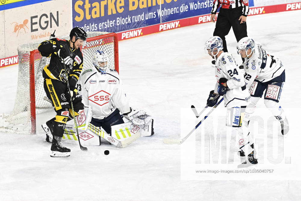 Ice Hockey Del Krefeld Pinguine Vs Dresdner Eisl Wen M At