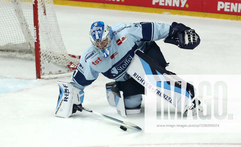 Goalie Florian Bugl Single Image Crop Action Sport Ice Hockey Penny DEL