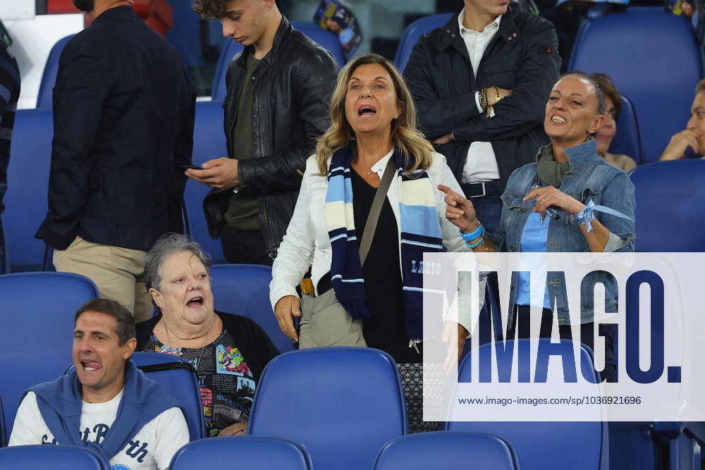 Derby Lazio Roma Vip In Tribuna Anna Paratore Madre Di Giorgia Meloni