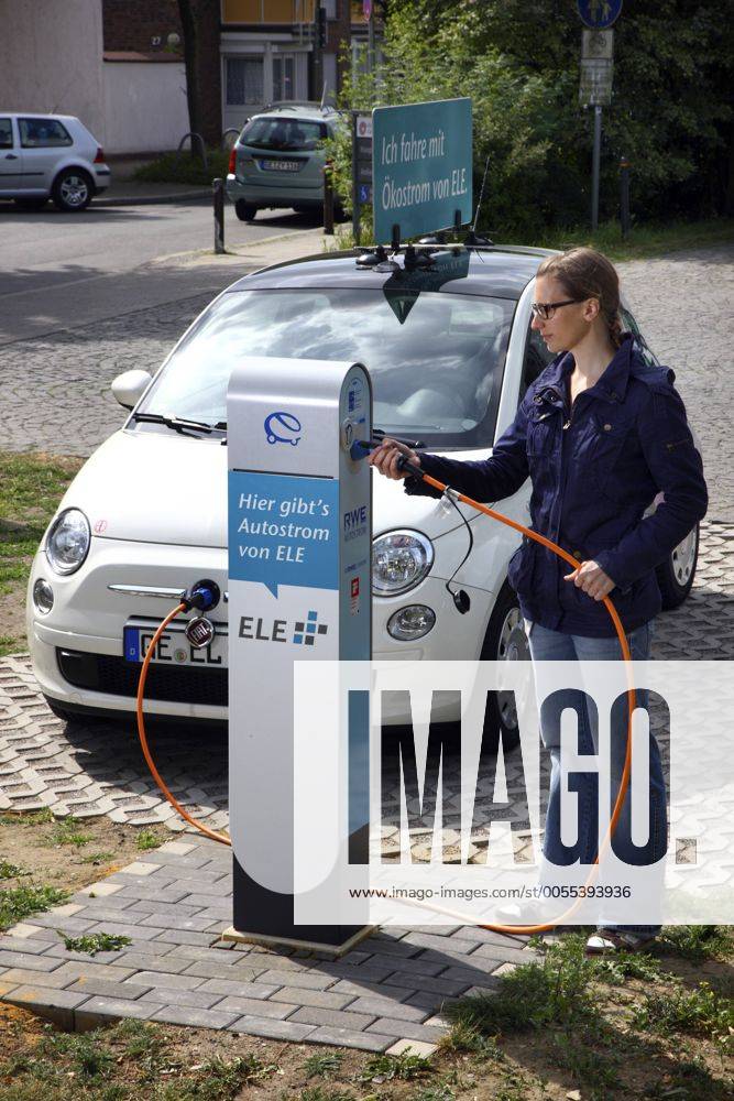 Elektroauto Fahrzeug Der Emscher Lippe Energie GmbH ELE Ein