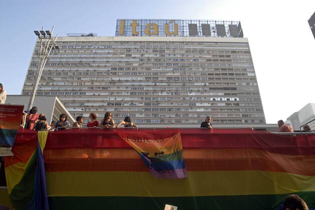 Parada Gay Auf Der Avenida Paulista In Sao Paulo Brasilien