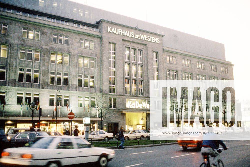 Kaufhaus Des Westens Kadewe In Der Tauentzienstra E In Berlin