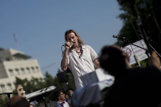 Lars Maehrholz Montagsdemonstration DEU Deutschland Germany Berlin