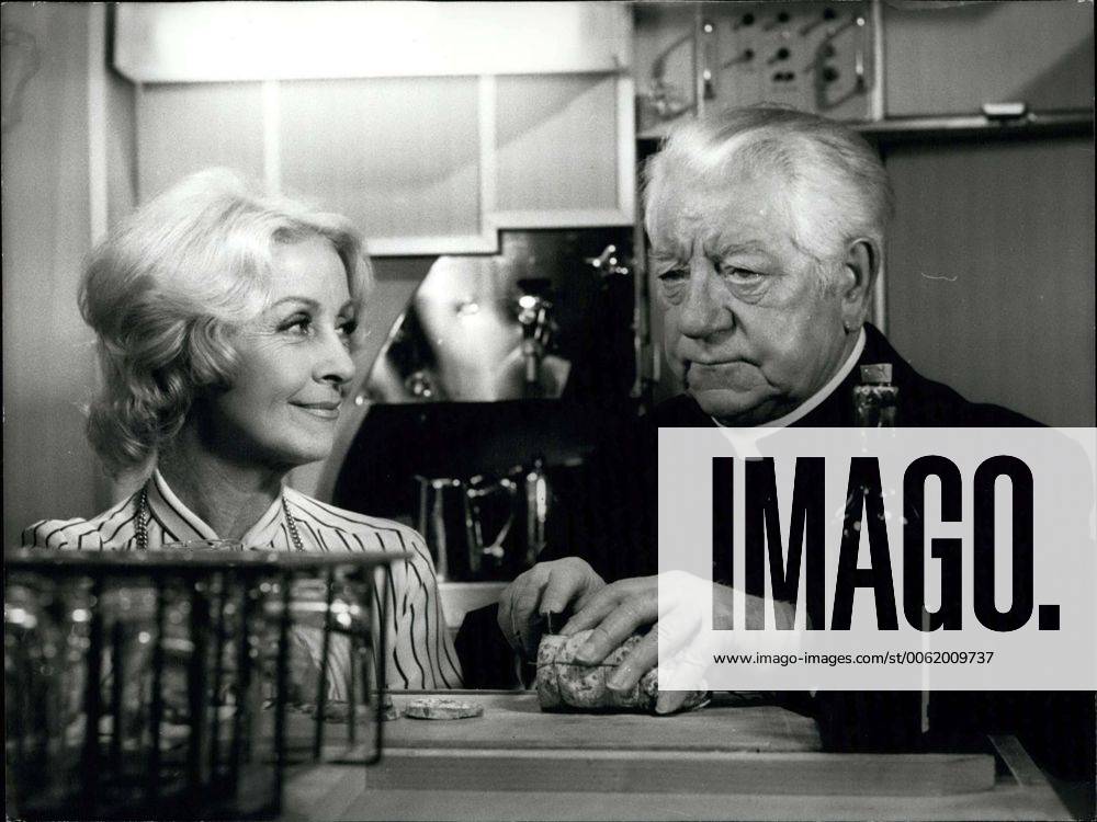 Feb 12 1976 Danielle Darrieux And Jean Gabin In L Annee Sainte