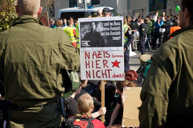 Frankfurt Oder Protest Gegen NPD Demonstration Zwischen 800 Und 1 000