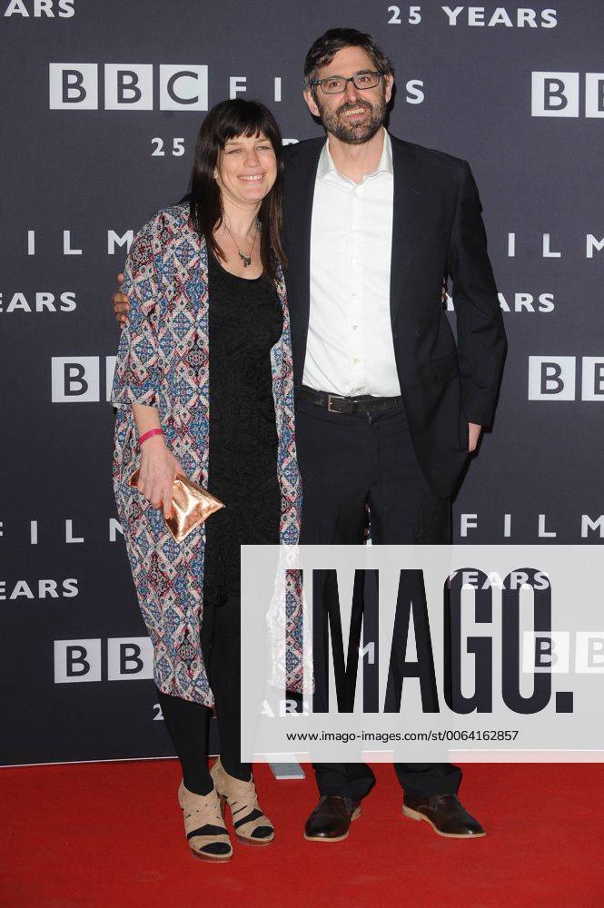 English Television Personality Louis Theroux And His Wife Nancy Strang