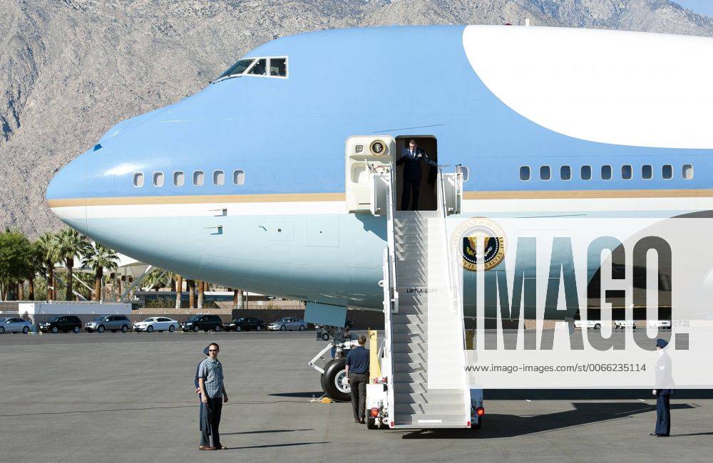 Feb Palm Springs California U S President Obama Arrived