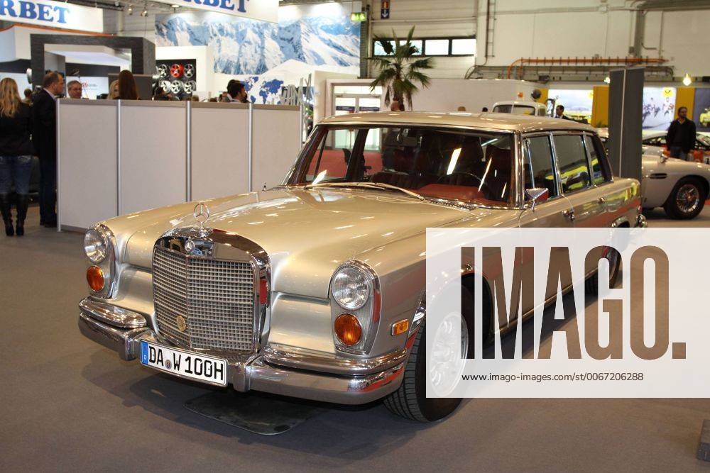 Mercedes Benz Daimler Baureihe W Sonderausstellung James Bond