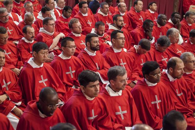 Pope Francis Leads Pallium Investiture Ceremony Pope Francis Celebrates