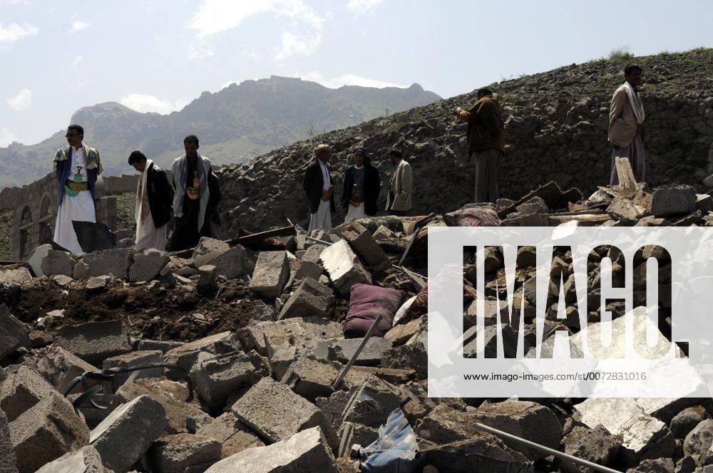 Jemen Sch Den Nach Luftangriffen In Sanaa Sanaa Aug