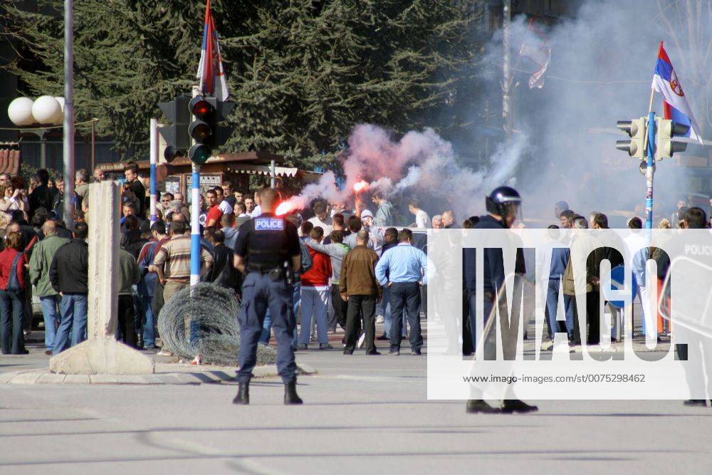 Mar 03 2008 Mitrovica Kosovo More Than 200 Local Serbs Held A