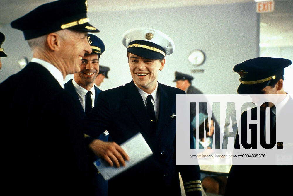 Leonardo Dicaprio Characters Frank Abagnale Jr Film Catch Me If You