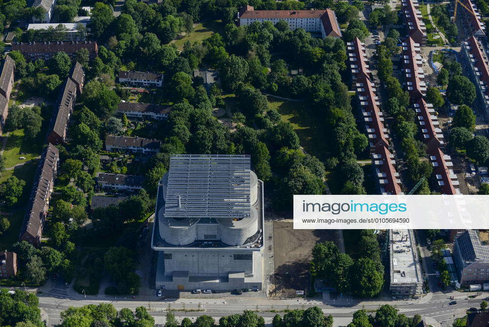 DEUTSCHLAND Hamburg Energiebunker Wilhelmsburg IBA Projekt