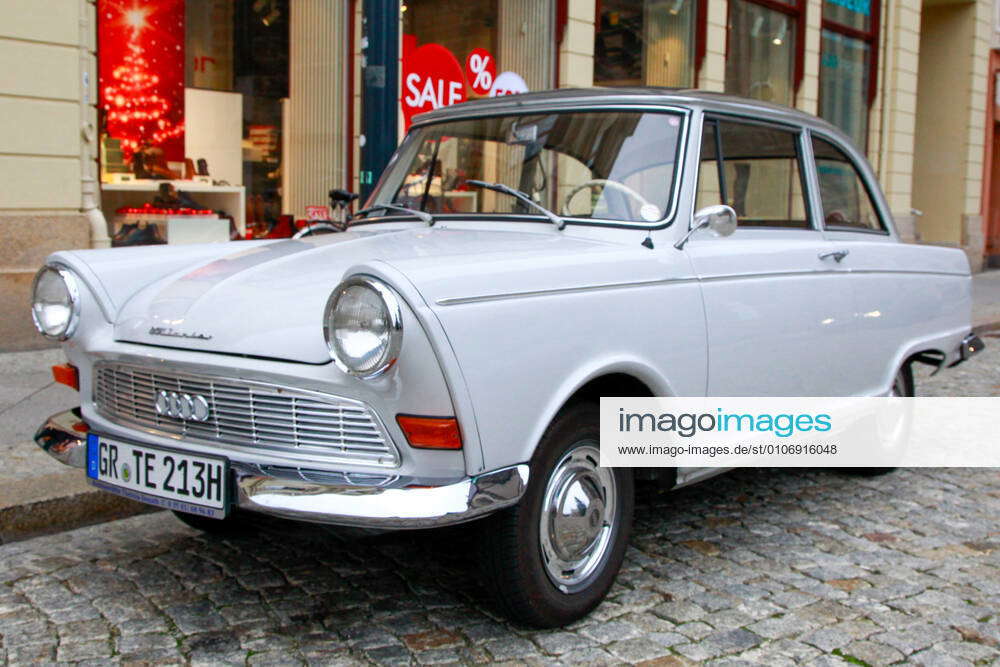 In The Picture A Car Audi DKW Junior Deluxe Of Auto Union 1961 1963 DKW