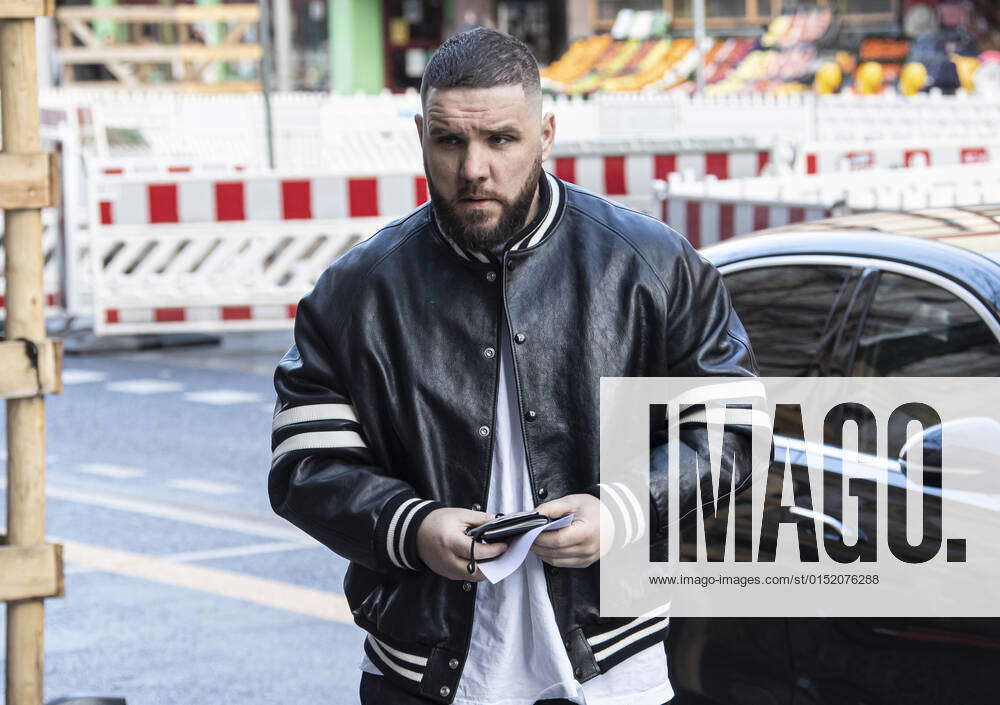 Bild Motiv Zeuge Rapper Fler Buergerlich Patrick Losensky Berlin Den