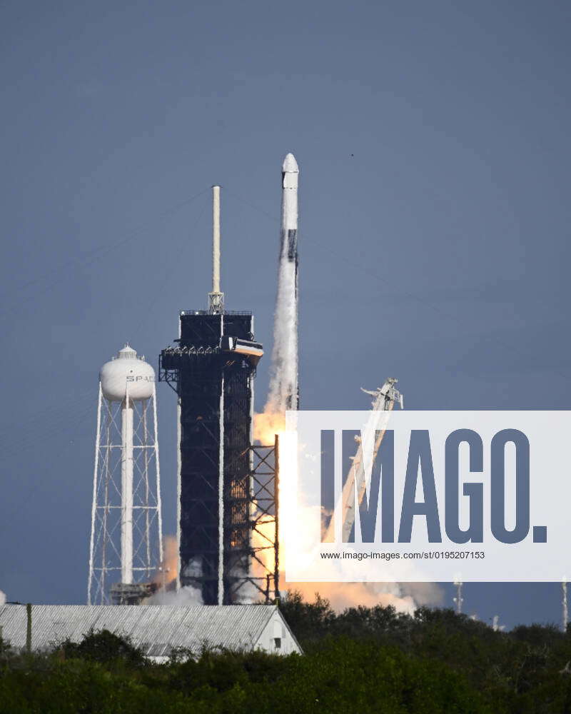 A Spacex Falcon Rocket Launches A Cargo Dragon Spacecraft For Nasa