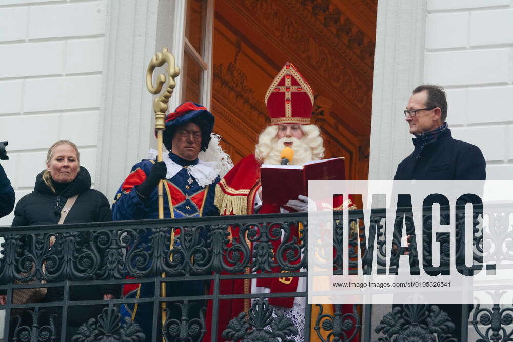 Sinterklaas Visits Rdingen During Christmas Time After Two Years