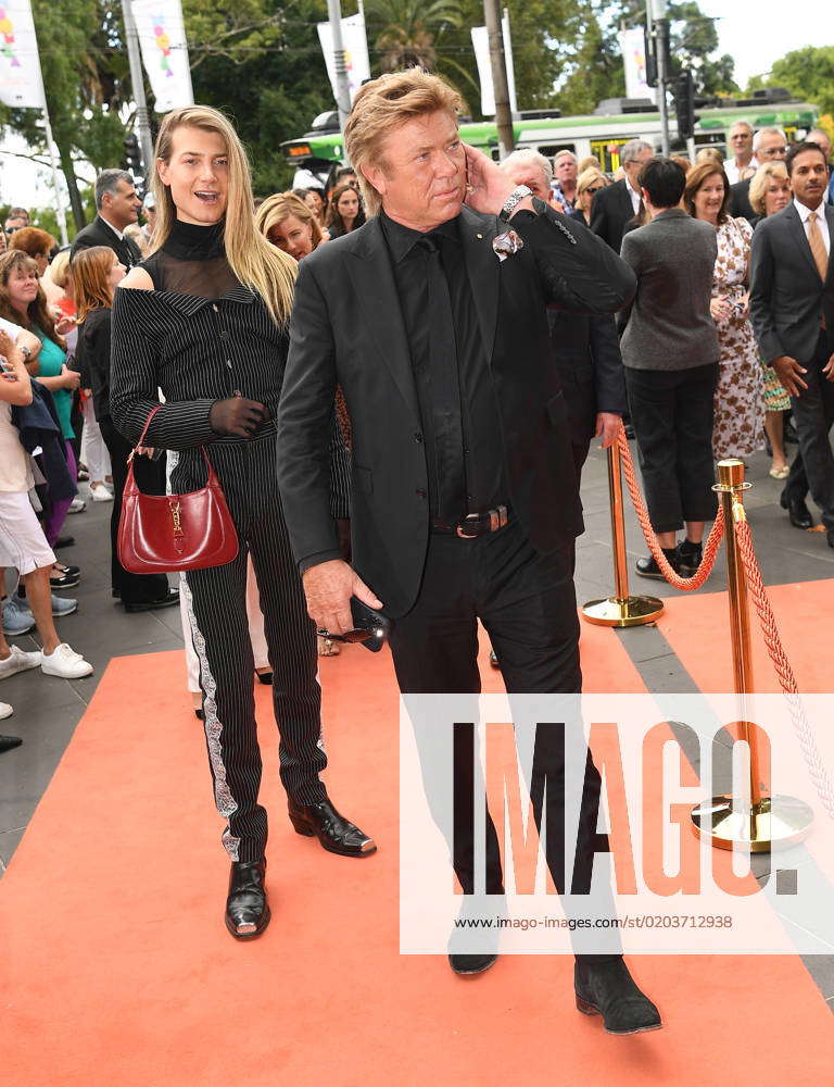 Olivia Newton John State Memorial Richard Wilkins Right And His Son