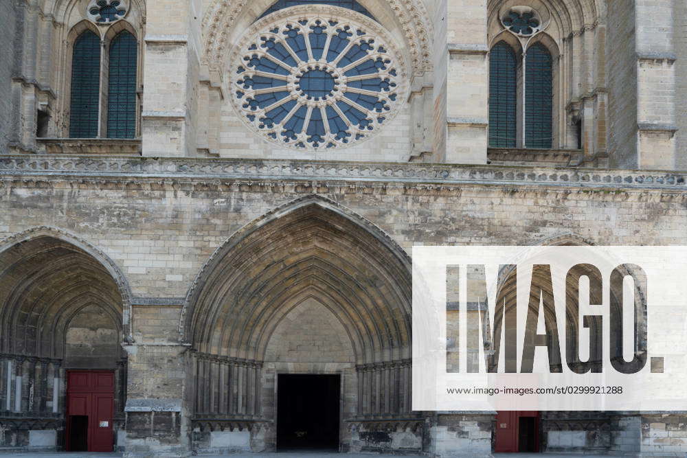 Kathedrale Saint Gervais Et Saint Protais In Soissons Frankreich