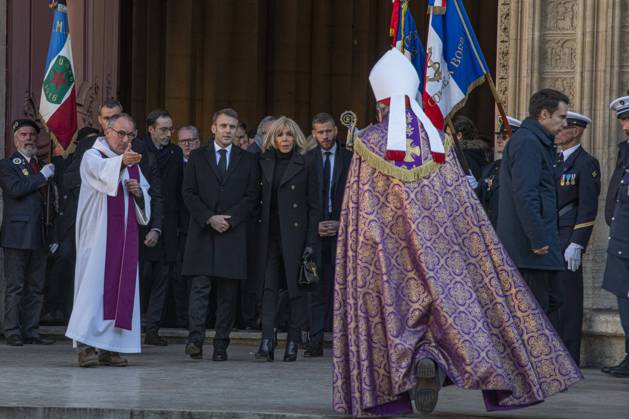 Sortie Des Obseques De G Rard Collomb En La Cath Drale Saint Jean