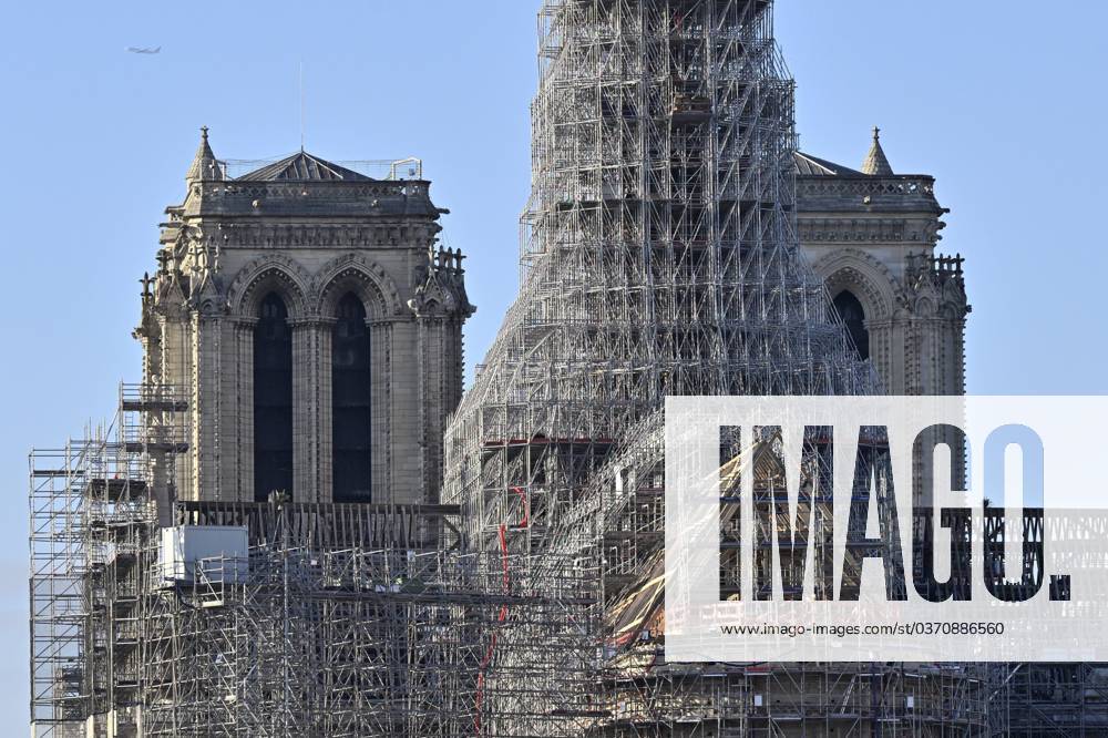 TRAVAUX NOTRE DAME DE PARIS TRAVAUX NOTRE DAME DE PARIS PHOTOPQR L EST