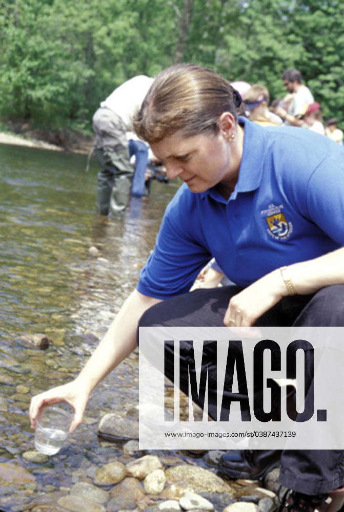 Fws Employee Takes Part In Adopt A Salmon Release Program Coordinated