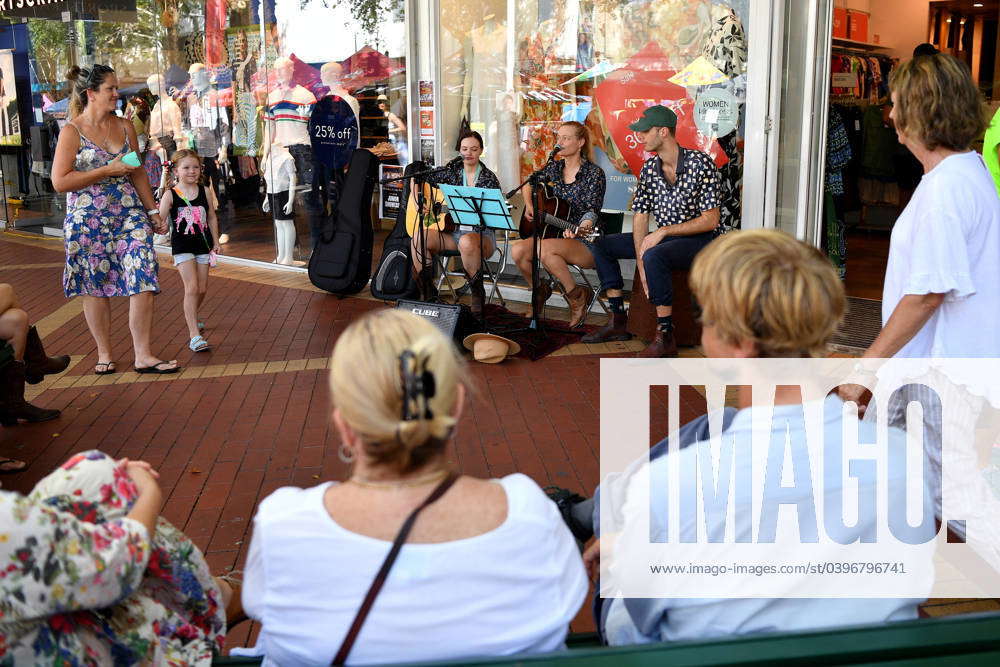 Tamworth Country Music Festival Buskers Perform On Peel Street