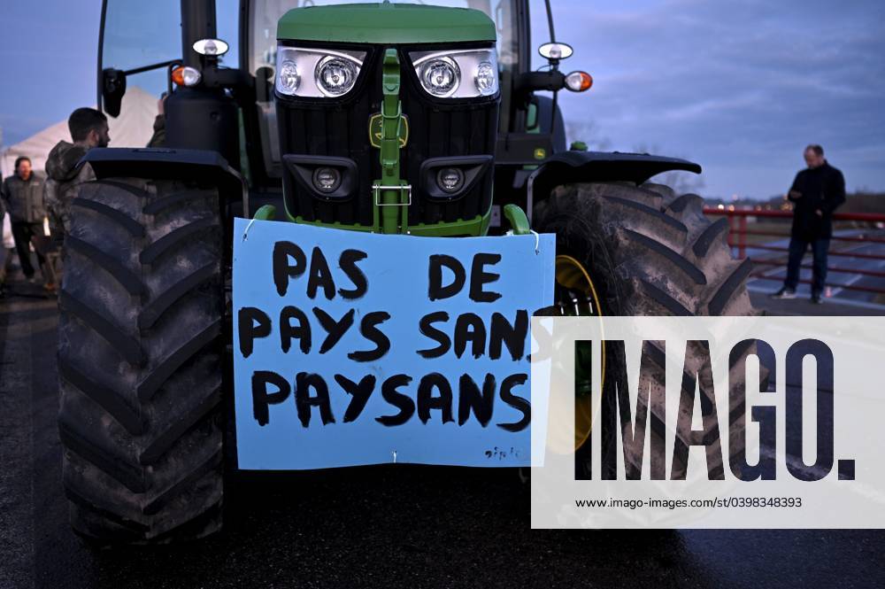 MANIFESTATION DES AGRICULTEURS PHOTOPQR L EST REPUBLICAIN Alexandre