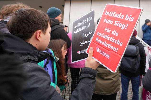 Berlin Solidarity Rally At The Fu Ger Berlin Berlin