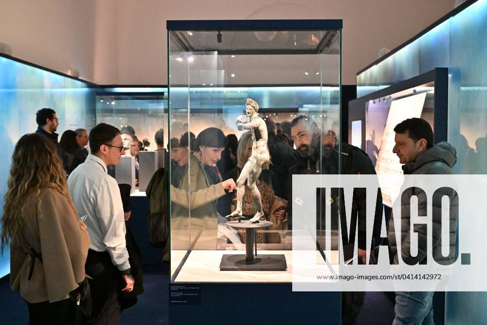 Photo Ipp Felice De Martino Naples Exhibition Opening The