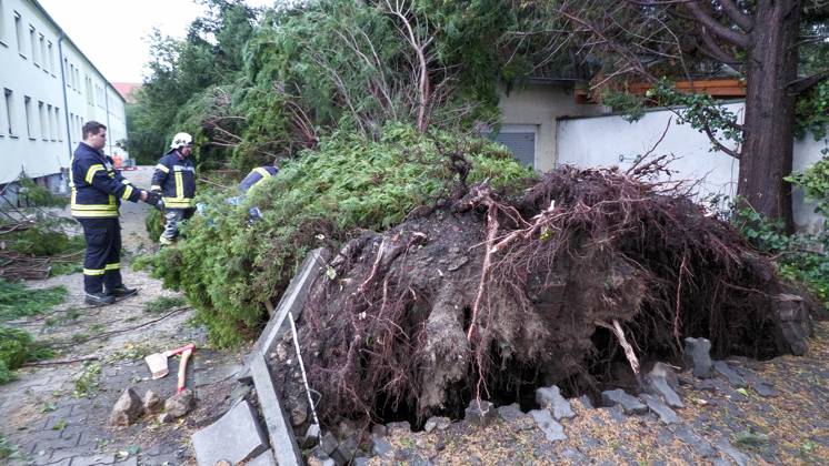 Severe Storms Swept Across Large Parts Of Saxony On Tuesday Northern