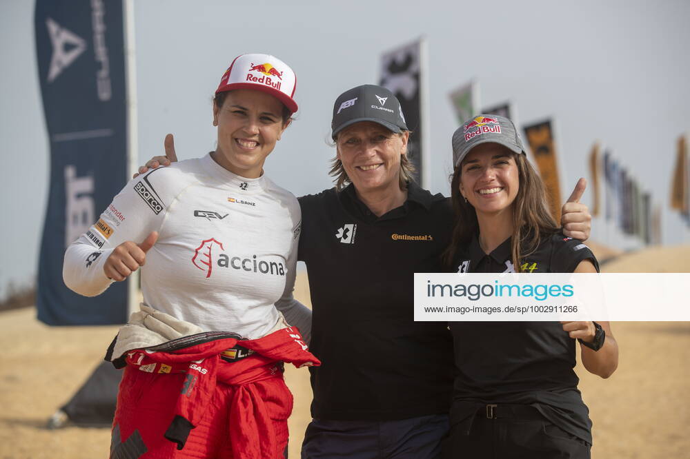 Mandatory Credit: Photo by Colin McMaster Motorsport Images Shutterstock (11984862ap) Laia Sanz, Acciona Sainz XE Team, Jutta Kleinschmidt (GER), ABT CUPRA XE, and Cristina Gutierrez (ESP), X44 during the 2021 Extreme E Ocean X Prix 2021 XE Ocean X Prix, Lac Rose, Dakar, Senegal - 29 May 2021 2021 XE Ocean X Prix, Lac Rose, Dakar, Senegal