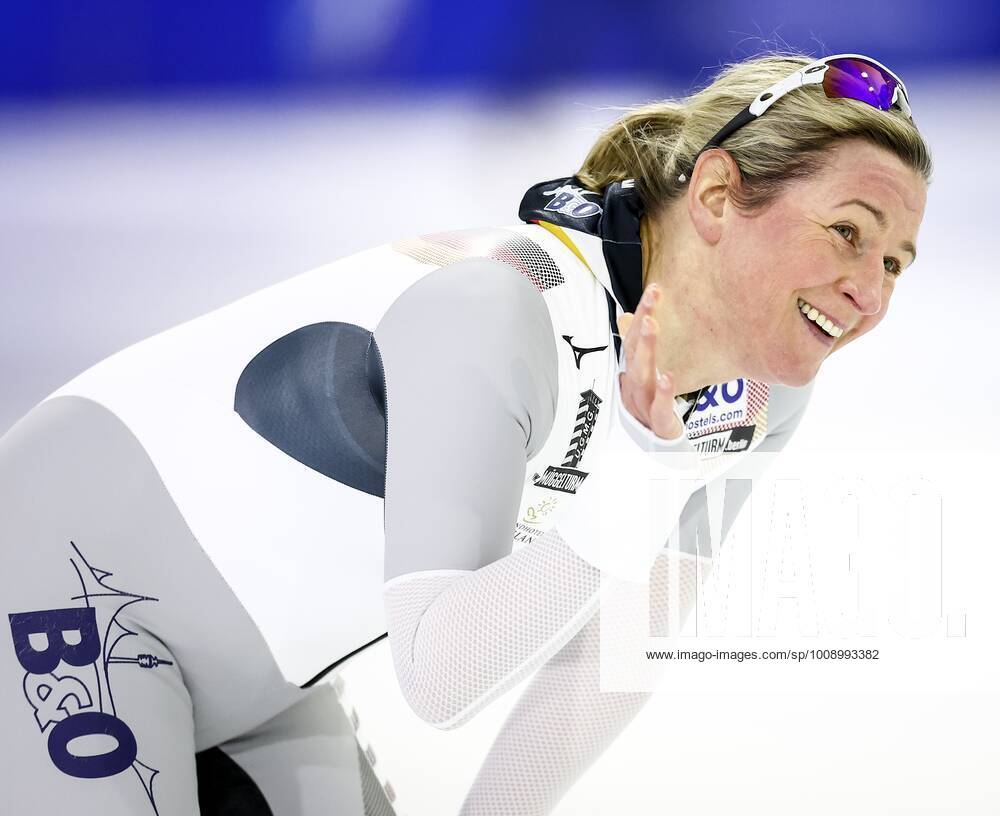 HeereNVEEN Claudia Pechstein GER during the women s 3000 meters on the opening day of the ISU European Single Distance Championships at Thialf on January 7, 2022 in Heerenveen, the Netherlands ANP VINCENT JANNINK ISU European Championship Distances 2022 ANPxSportx IVx 442583256 originalFilename: 442583256