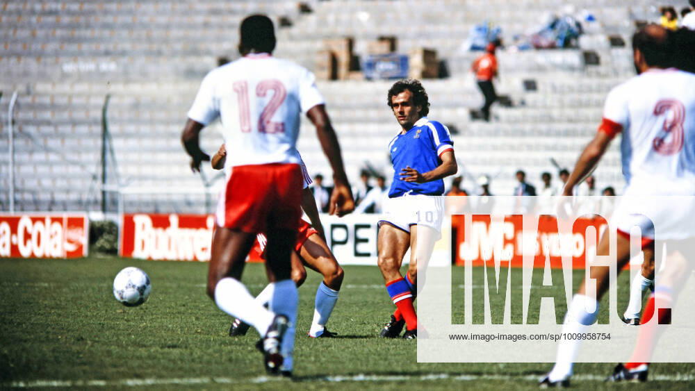 01 06 86 Canada France Mexico, Leon, 01 06 1986, Football, FIFA World Cup 1986 in Mexico, Canada France 0 1 Michel Platini France