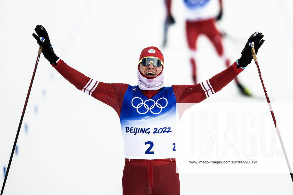 Alexander Bolshunov of ROC Russia celebrates after competing in men s cross country skiing 30 km during day 15 of the 2022 Winter Olympics on February 19, 2022 in Zhangjiakou Photo Jon Olav Nesvold BILDBYRAN COP 217 VG0245 bbeng skidor cross country skiing langrenn olympic games olympics winter olympics os ol olympic games winter os olympic games beijing peking 2022 beijing 2022 beijing 2022 olympic games beijing beijing 2022 winter olympic games beijing os beijing ol winter ol cheer,