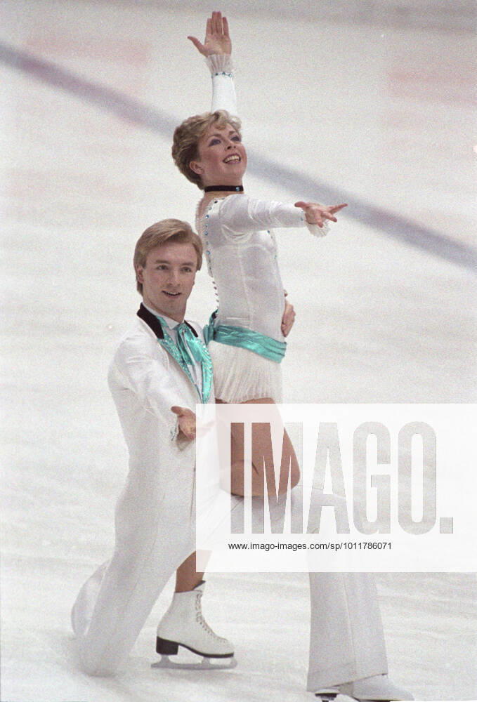 Jayne Torvill and Christopher Dean 419950 15.02.1984 Jayne Torvill and Christopher Dean, Great Britain, winners of the Ice dancing, Eistanzen competition at XIV Winter Olympic Games, Olympische Spiele, Olympia, OS in Sarajevo. Dmitryi Donskoy Sputnik Yugoslavia