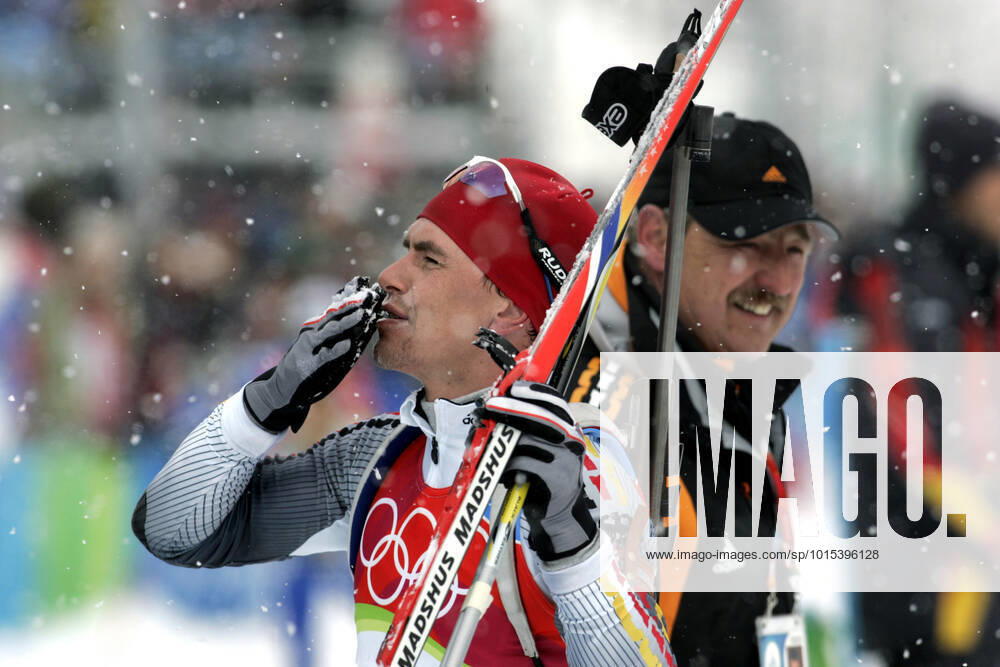 SAN SICARIO 20060225 Biathlon, mens 15km mass start Picture Winner Michael Greis, Germany, blows a kiss to the crowd after taking the Olympic gold in the mens 15km TURIN ITALY Olympics