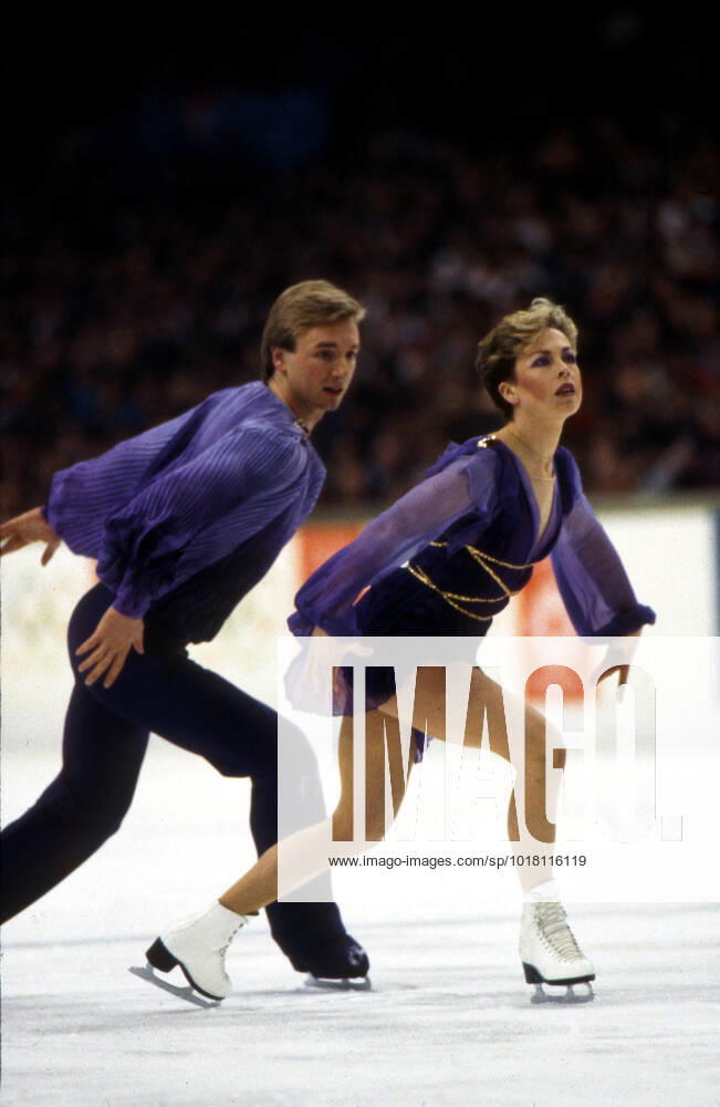 Jane Torvill and Christopher Dean performing Bolero during the Ice Dance Competition at the 1984 Olympics in Sarajevo, and for which they won the gold medal. Jane Torvill and Christopher Dean performing Bolero during the Ice dancing, Eistanzen competition at the 1984 Winter Olympics in Sarajevo