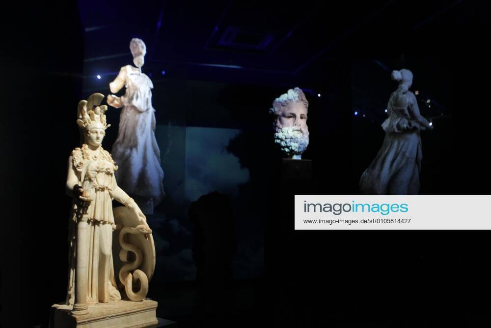 The National Archaeological Museum presents the new temporary exhibition titled Glorious Victories. Between Myth and History , which is part of the celebration program for the 2,500th anniversary of the Battle of Thermopylae and the Naval Battle of Salamis. Athens Greece - ZUMAv62_ 20201022_zaf_v62_016